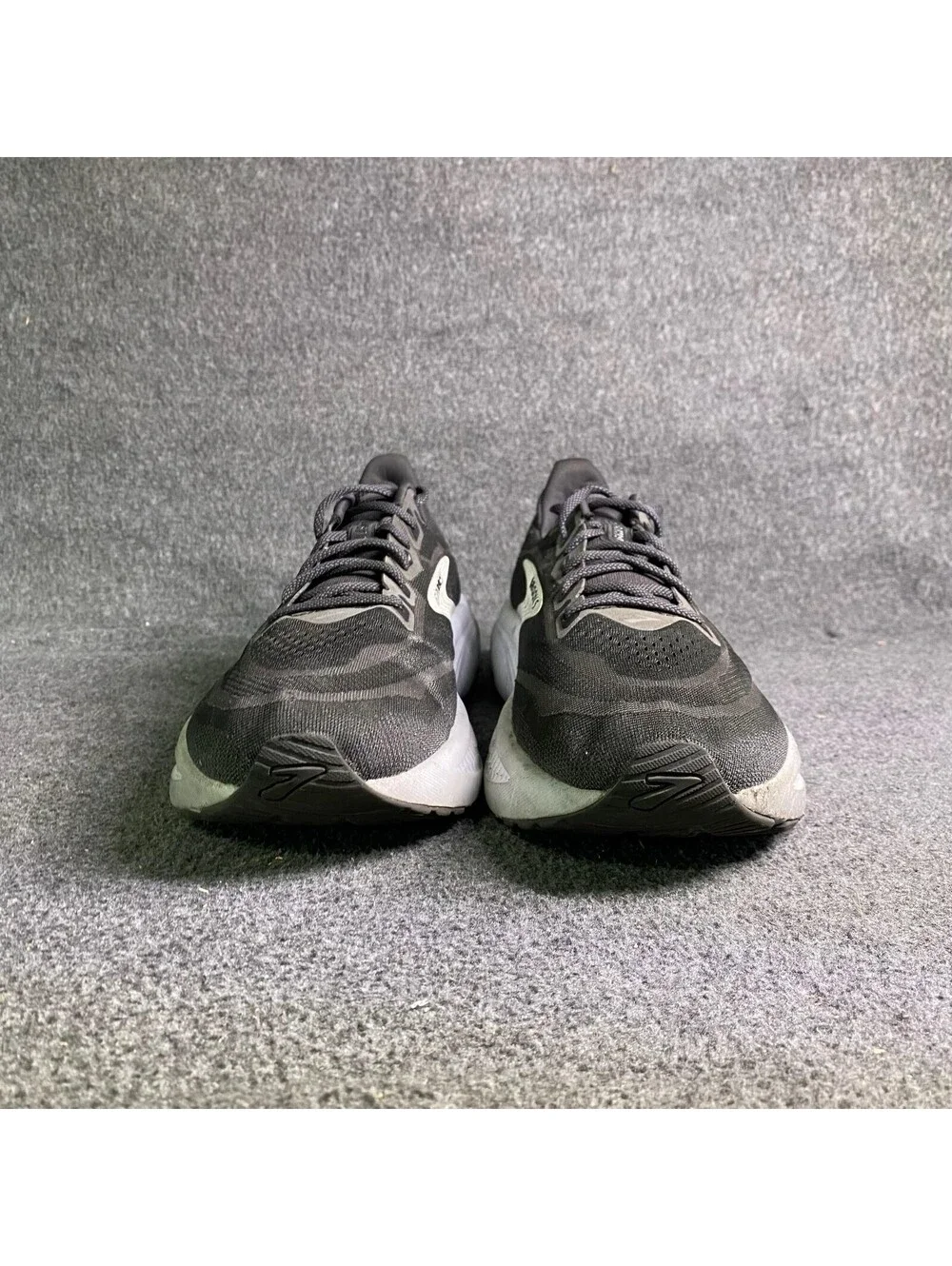 Brooks ghost 18